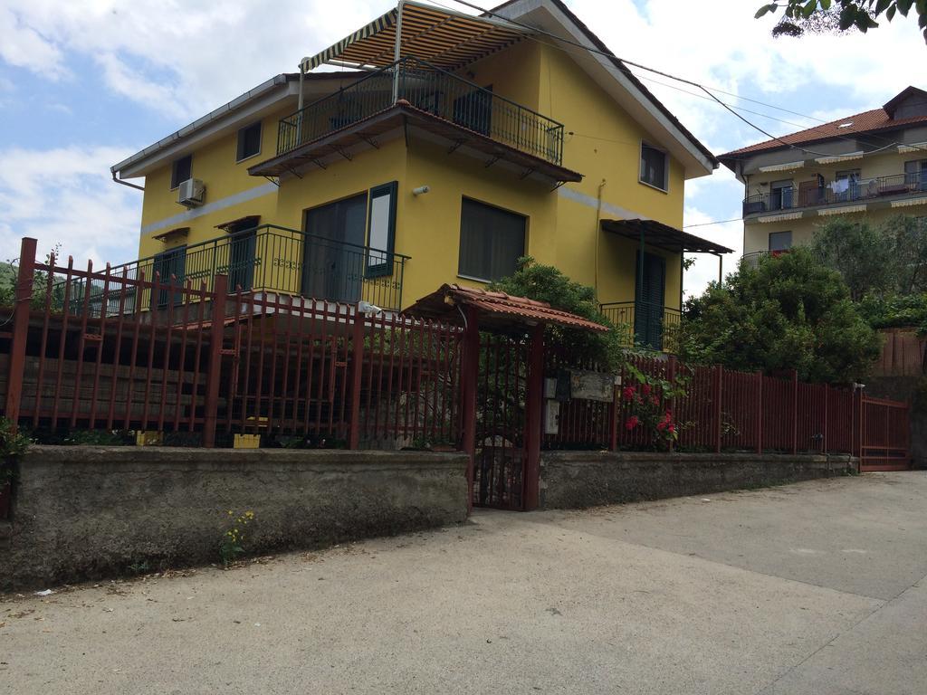 Villa Marilu Pimonte Exterior photo